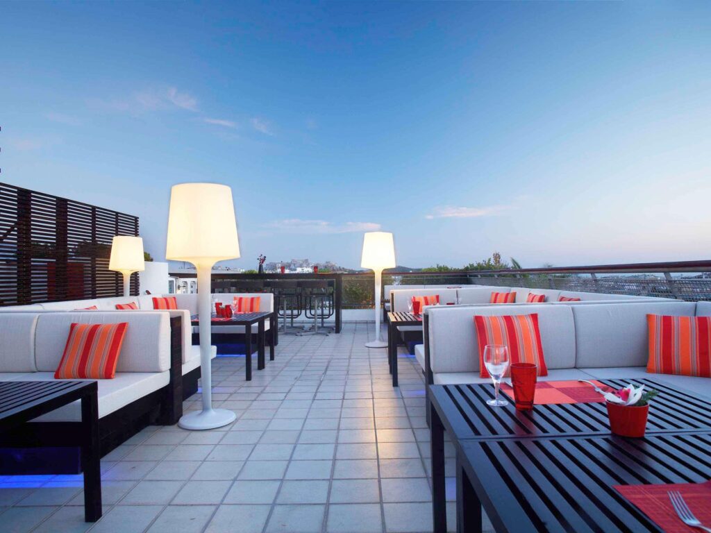 Insights Greece - 20 Hottest Rooftop Bars in Athens