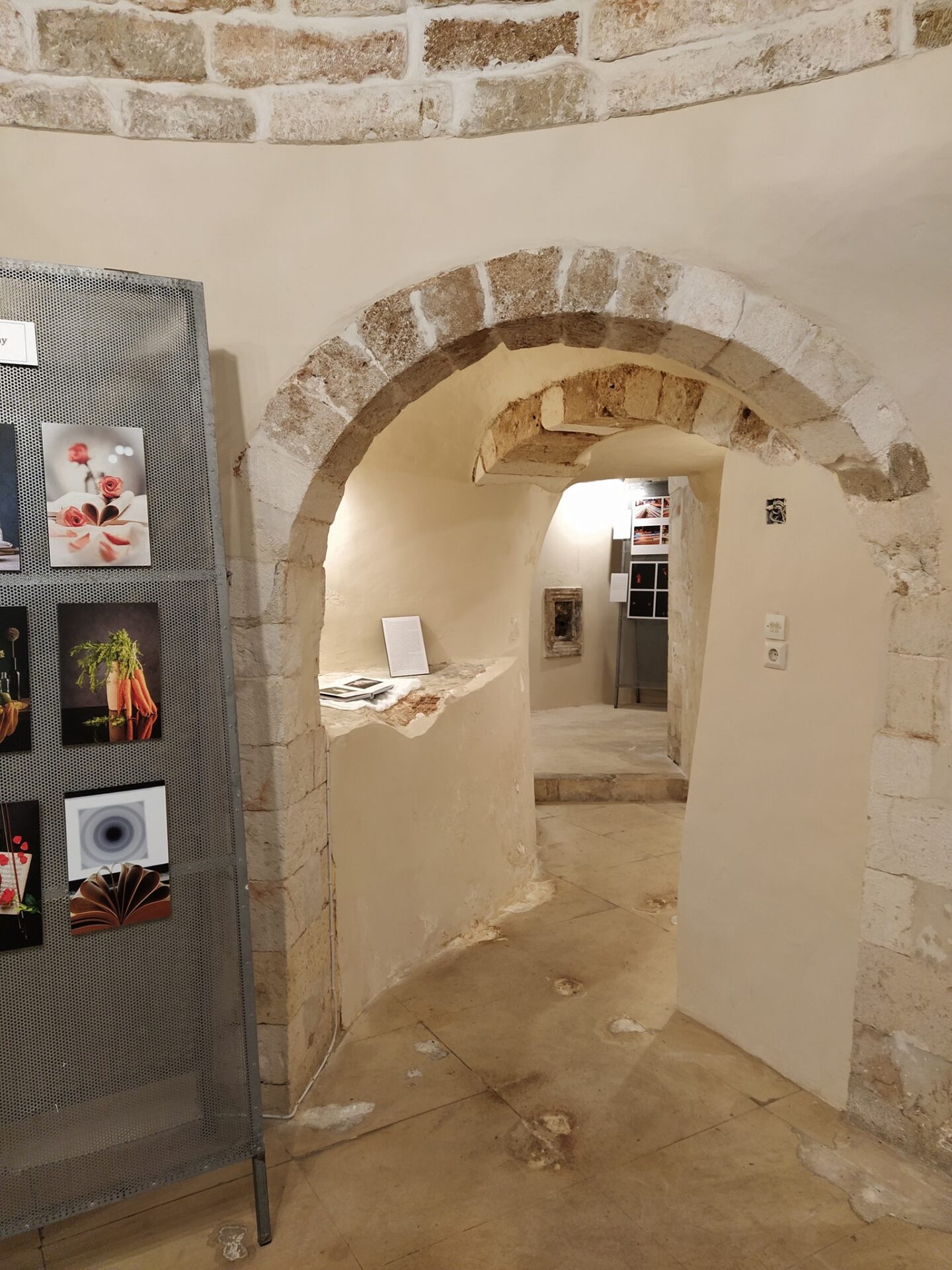 Insights Greece - Old Hammam in Chania Becomes an Art Gallery 